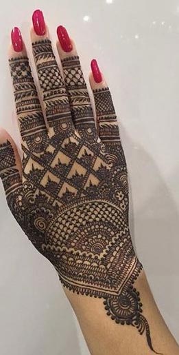 New style mehndi designs for back hands