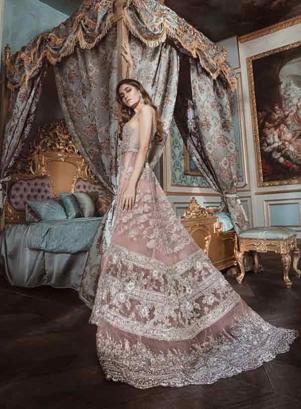 Wedding clothes outlet pakistani 2018