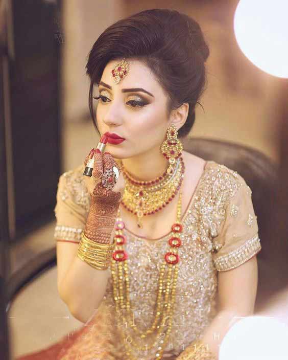 Pakistani Engagement Makeup For Brides In 2020 Weddingpace