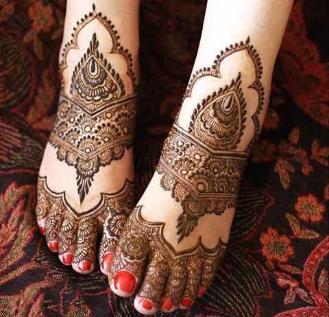 Top foot mehndi designs for brides