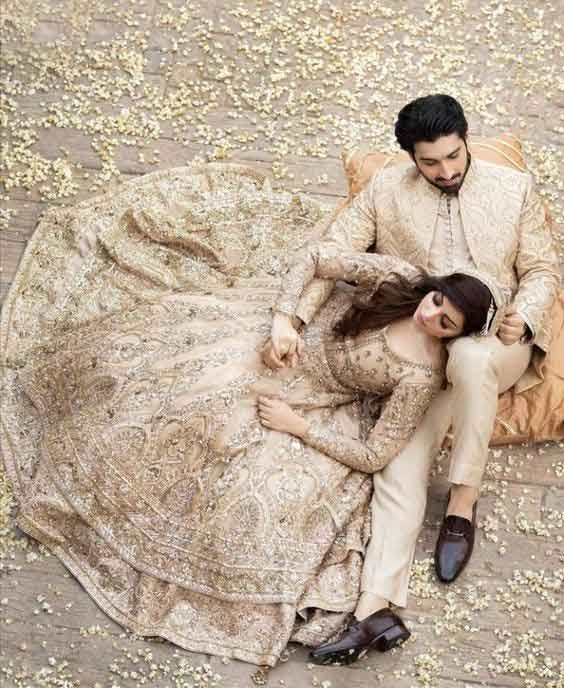 Pakistani wedding walima poses for couple