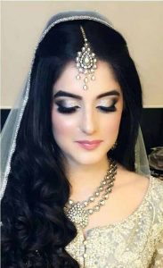 Best Pakistani engagement makeup for grey bridal dress
