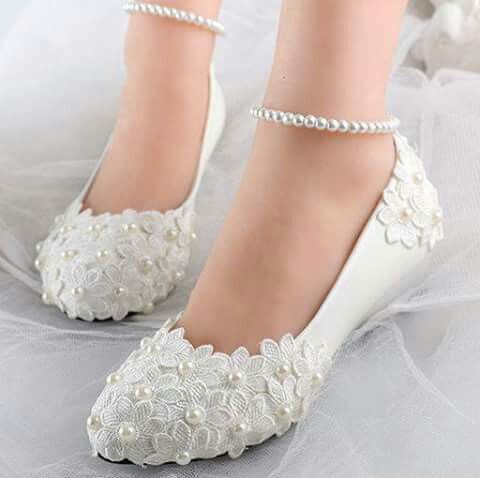 Pakistani Engagement Shoes For Bridals In 2022-2023 | WeddingPace